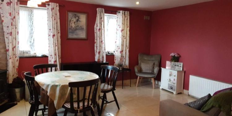 North Lodge Self Contained Guest AccommodationsKilkea エクステリア 写真