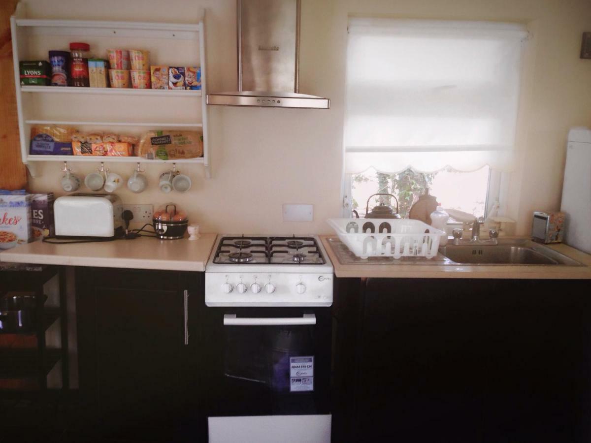 North Lodge Self Contained Guest AccommodationsKilkea エクステリア 写真
